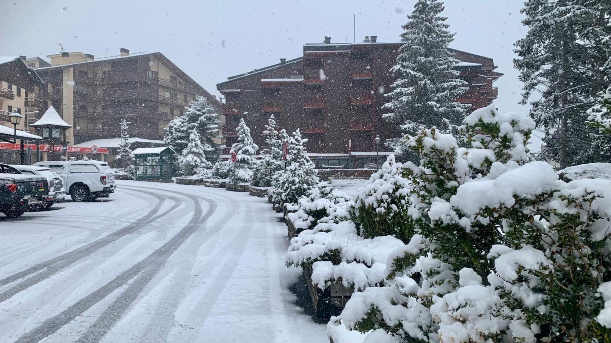 Apartamentos Formigal - Admite Mascotas - Zewnętrze zdjęcie